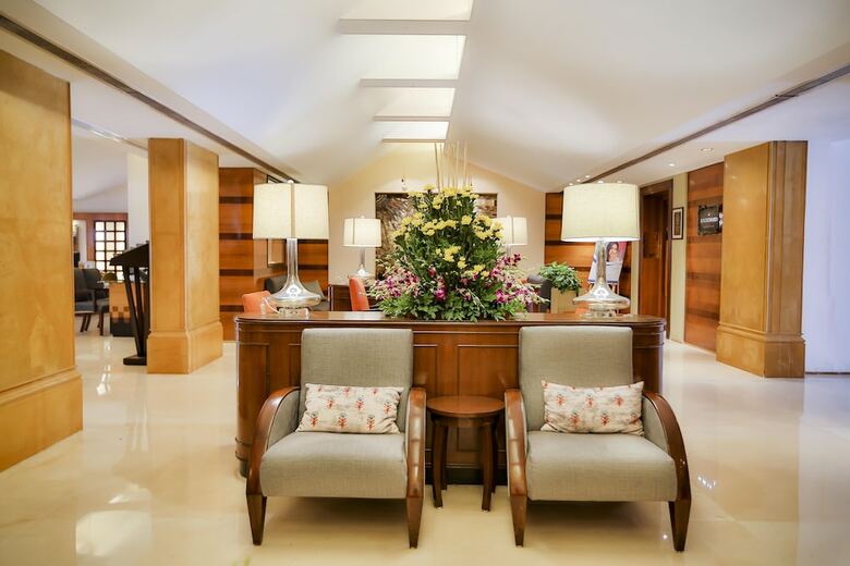 Hotel Sun-n-sand Mumbai