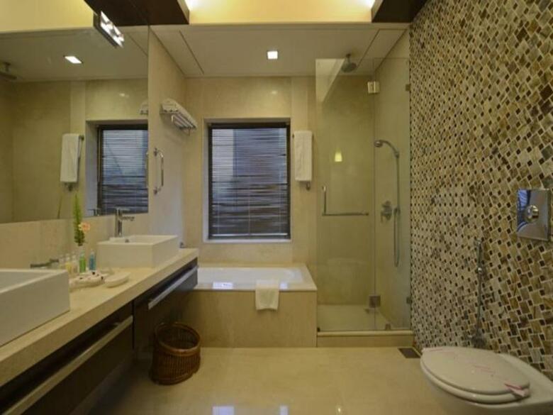 Hotel Sun-n-sand Mumbai