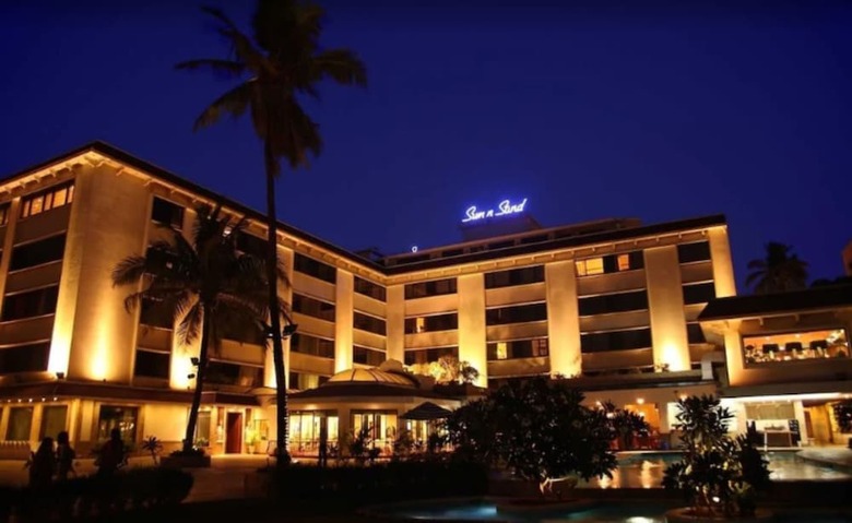 Hotel Sun-n-sand Mumbai