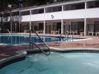 Hotel Cypress Gardens Inn