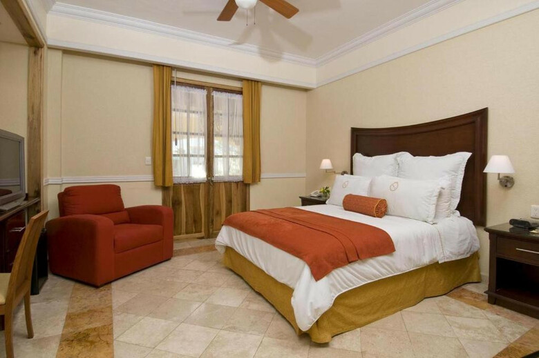 Hotel Hacienda Real Del Caribe
