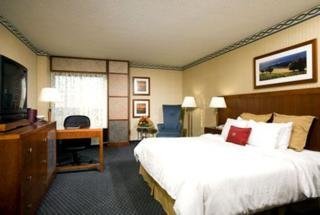 Hotel Crowne Plaza Dulles Airport