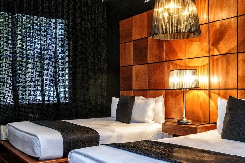 Chesterfield Hotel Suites & Day Spa