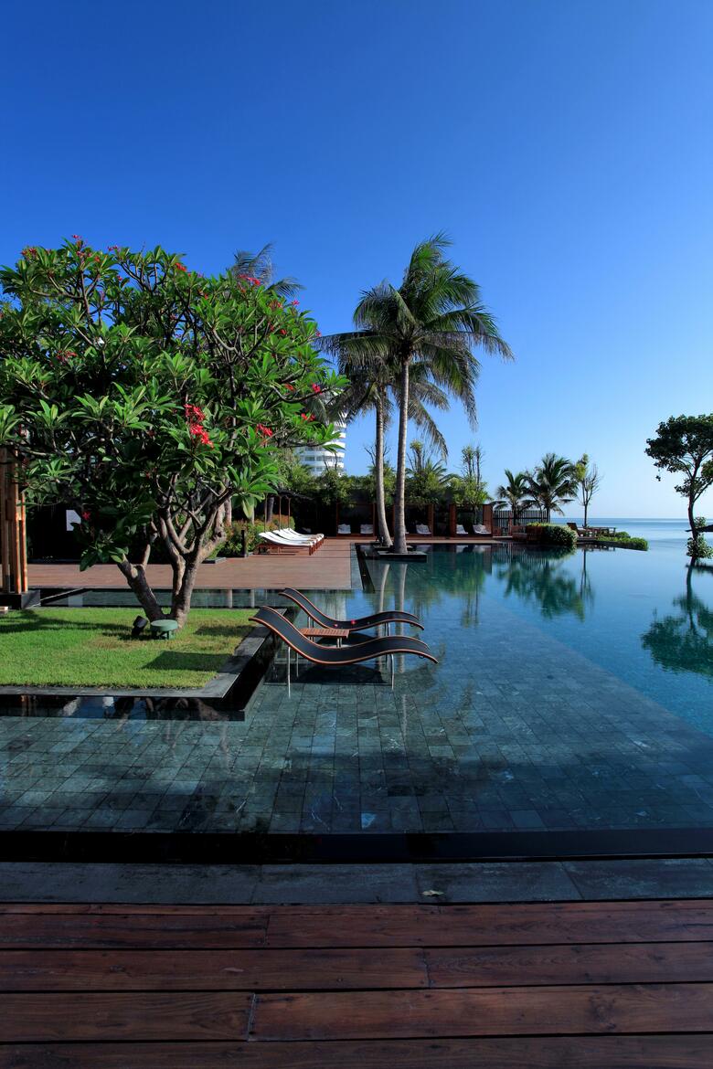Hotel V Villas Hua Hin