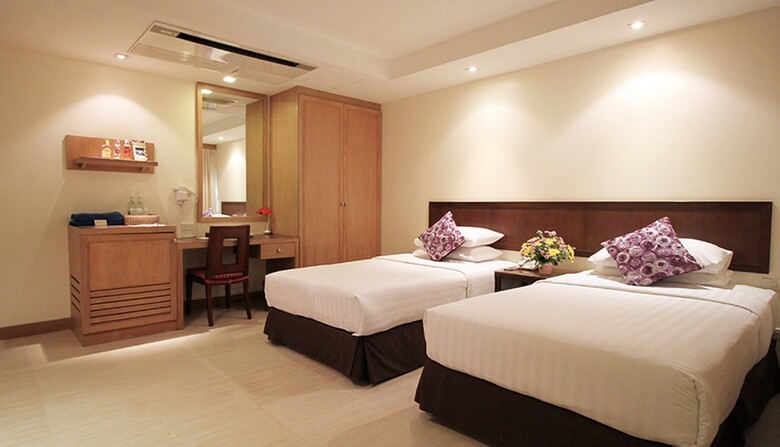 Hotel Tropicana