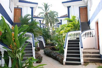 Hotel Santana Beach Resort