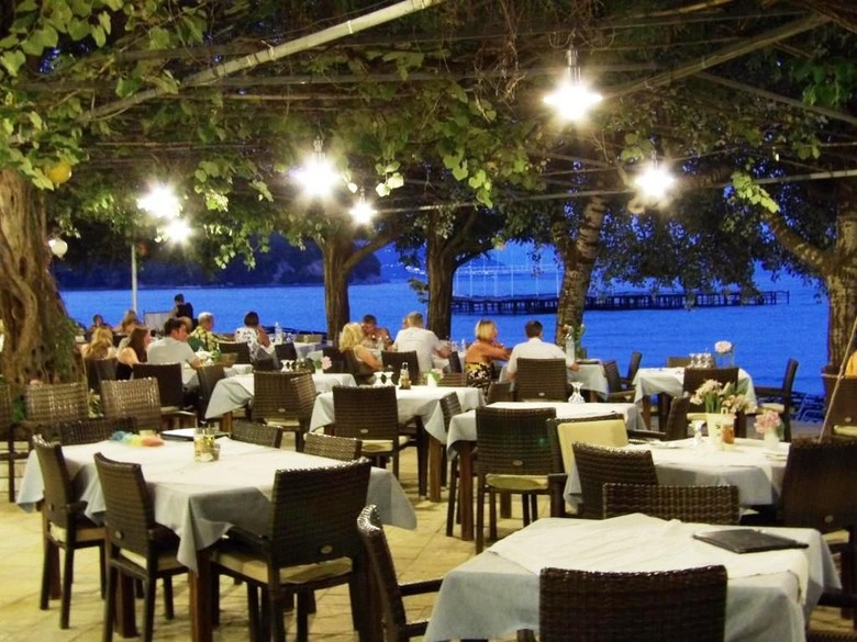 Hotel Dassia Beach