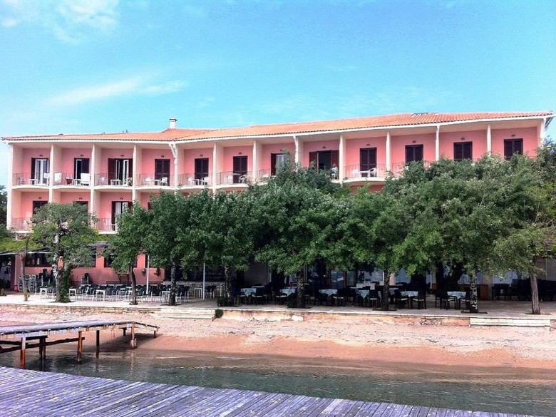 Hotel Dassia Beach