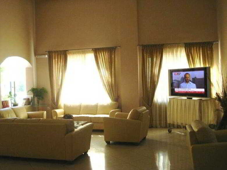 Hotel Triton