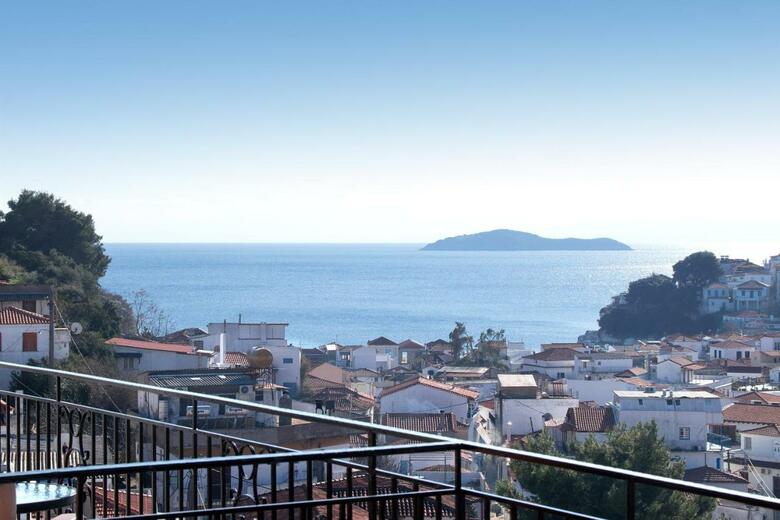 Aparthotel Stefanis House