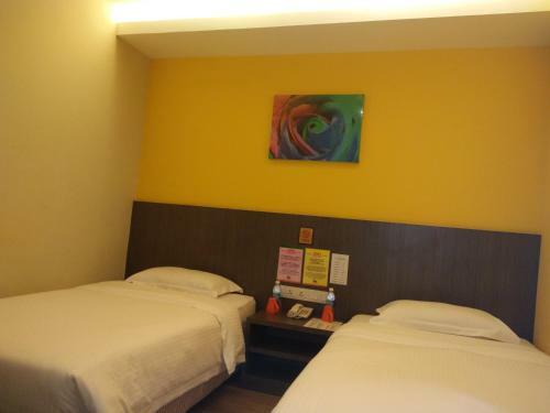 Hotel Check Inn Kk