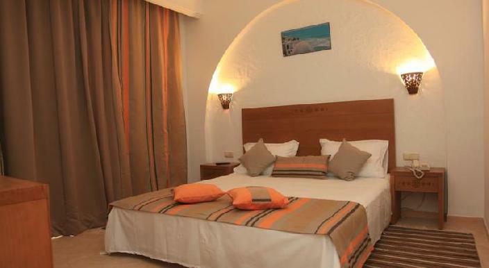 Hotel Menara