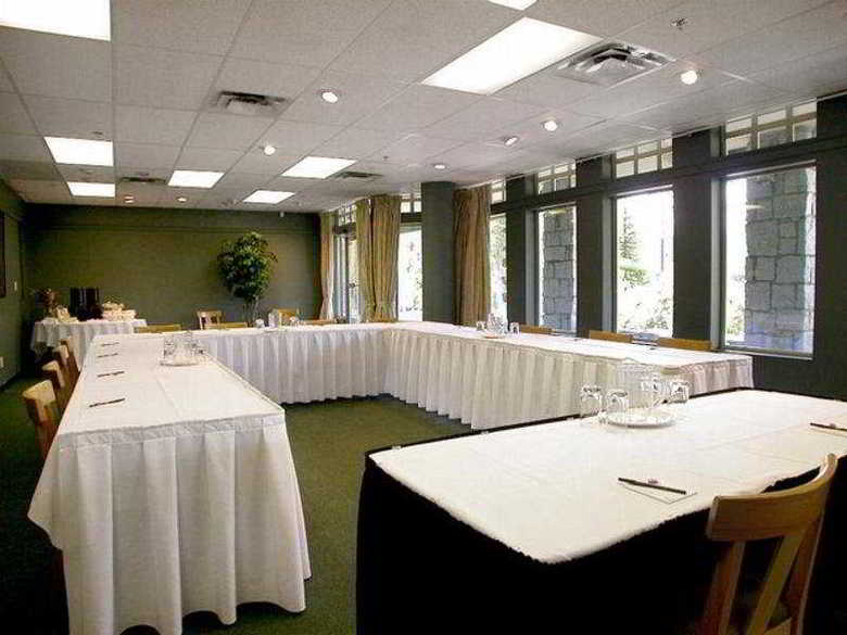 Hotel Whistler Pinnacle
