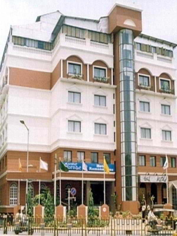 Hotel Ramanashree California Resort