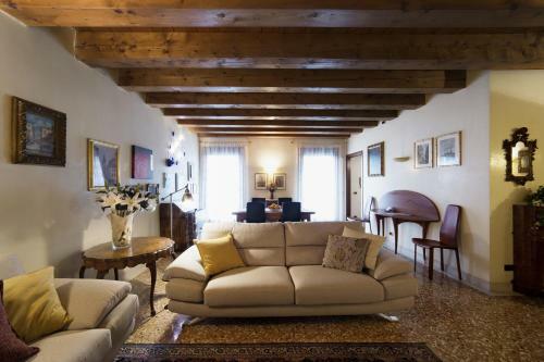 Padovaresidence Apartments - Luxury In Piazza Delle Erbe
