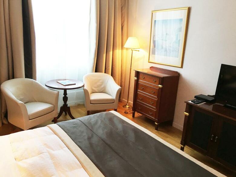 Theoxenia Palace Hotel