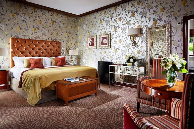 Hotel South Lodge