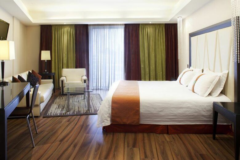 Hotel Holiday Inn