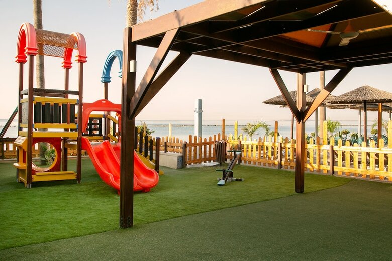 Hotel Atlantica Miramare Beach