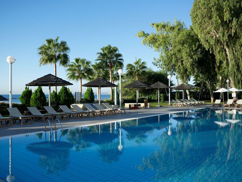 Hotel Atlantica Miramare Beach