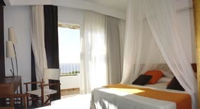 Hotel The One