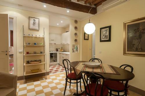 Busdraghi Apartments