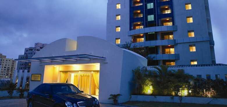 Hotel Royal Orchid Golden Suites
