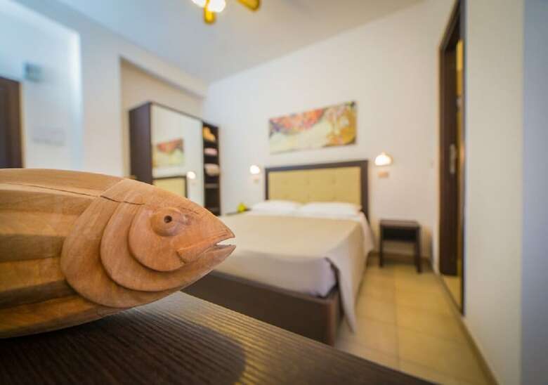 Mediterraneo Hotel & Suites