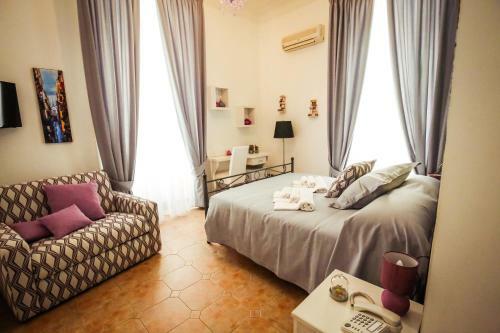 Napolimia Hotel