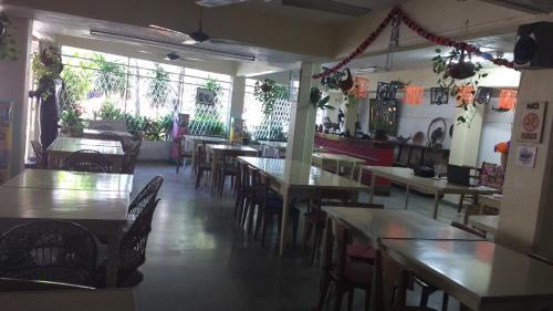 Hotel De Los Reyes