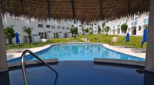 Casa En Tequesquitengo, Morelos-m�xico. Disfruta, Vive.
