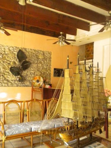 Hostal Hotel Casa Del Sol