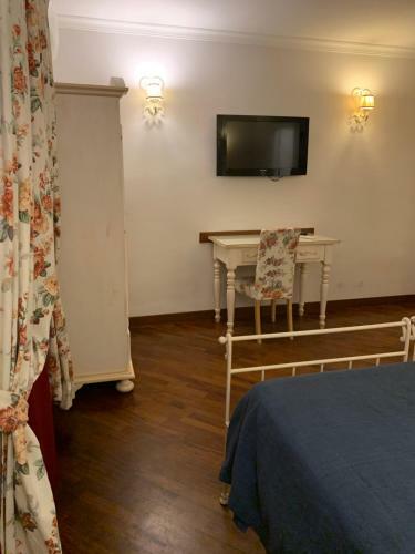 Hostal Dimora Caracciolo