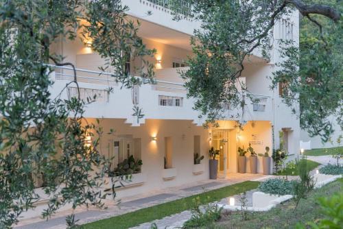 Baia Dei Mergoli Hotel