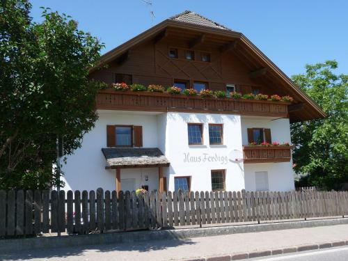Apartments Ferdigg
