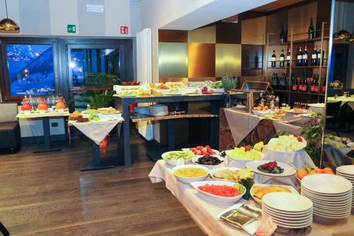 Alexander Charme Hotel