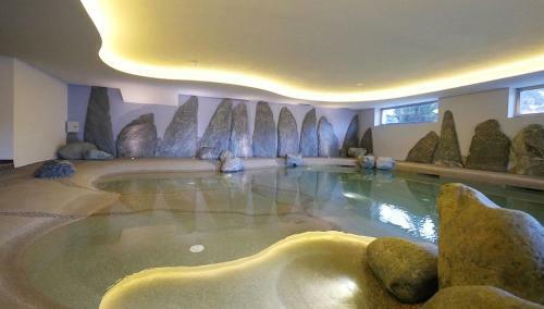 Alexander Charme Hotel
