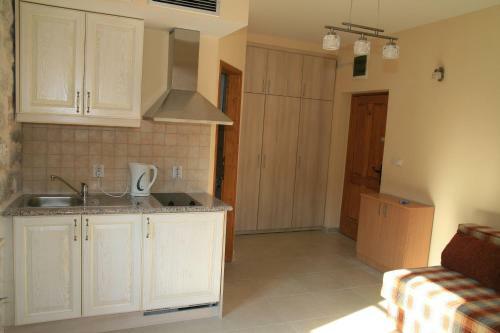 Character Apartment Right