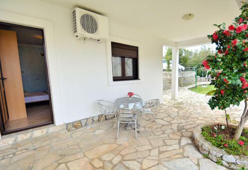 Cattaroom Apartments