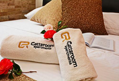 Cattaroom Apartments