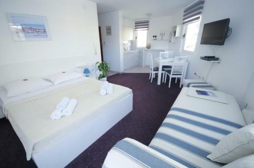 Hostal Budva Inn Guest House