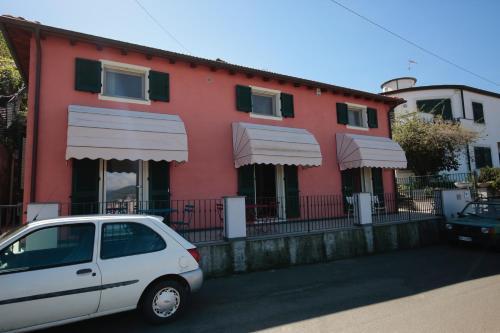 Hostal La Finestra Sul Golfo