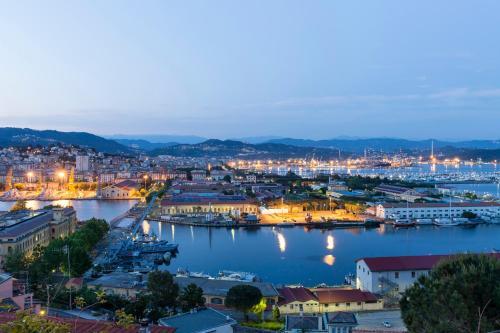 Hostal La Finestra Sul Golfo