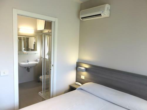 Hotel Crystal