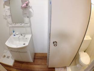 Hotel Tsuruhashi House
