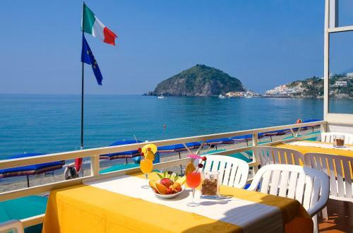 Hotel Vittorio Beach Resort