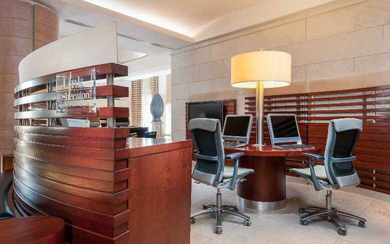 Hotel Sheraton Golf Parco De Medici