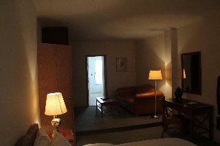 Napoleon Hotel