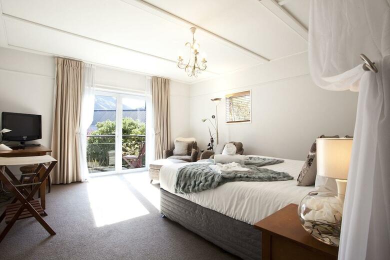 Central Ridge Boutique Hotel