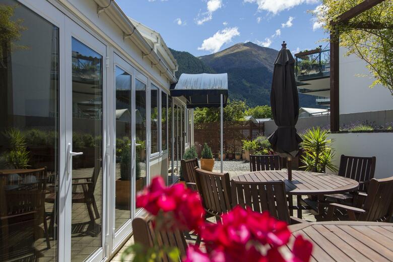 Central Ridge Boutique Hotel